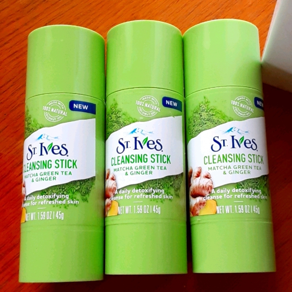 St Ives Cleansing Stick Matcha Green Tea & Ginger